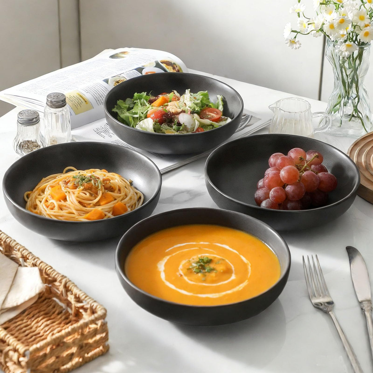 34 oz Stoneware Pasta Bowls Set of 4, Matte Black M5138
