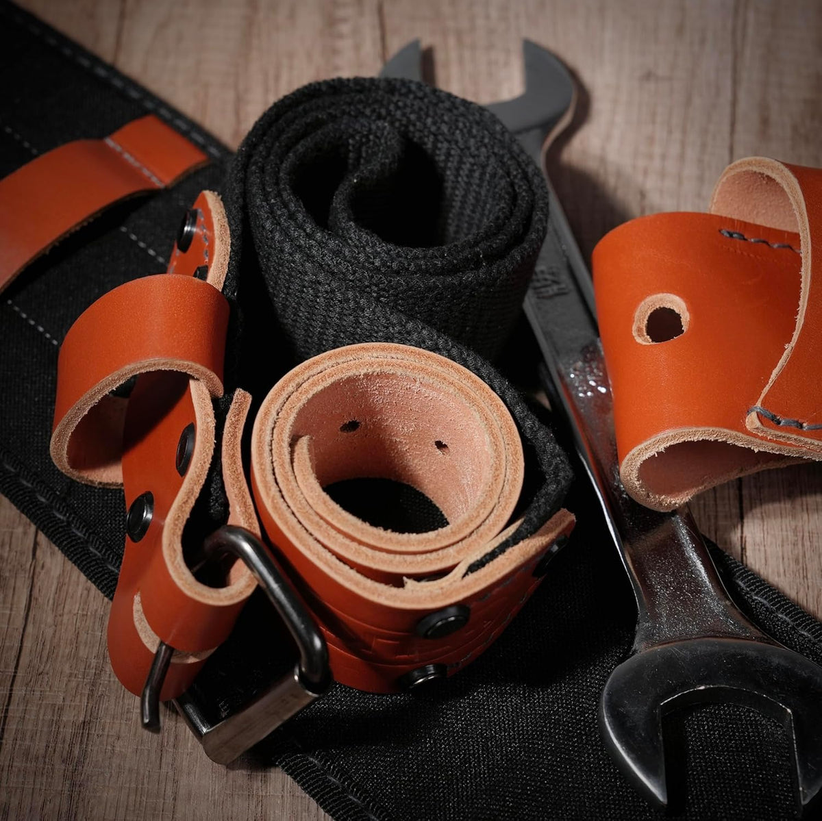 Top-Grain Leather Tool Belt With Suspenders G2267