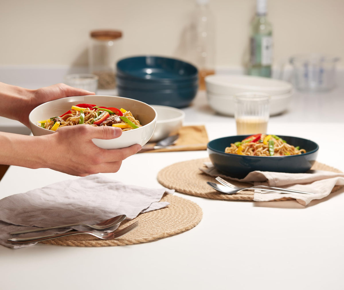 White 40 oz Pasta Bowls Set of 4 K6894