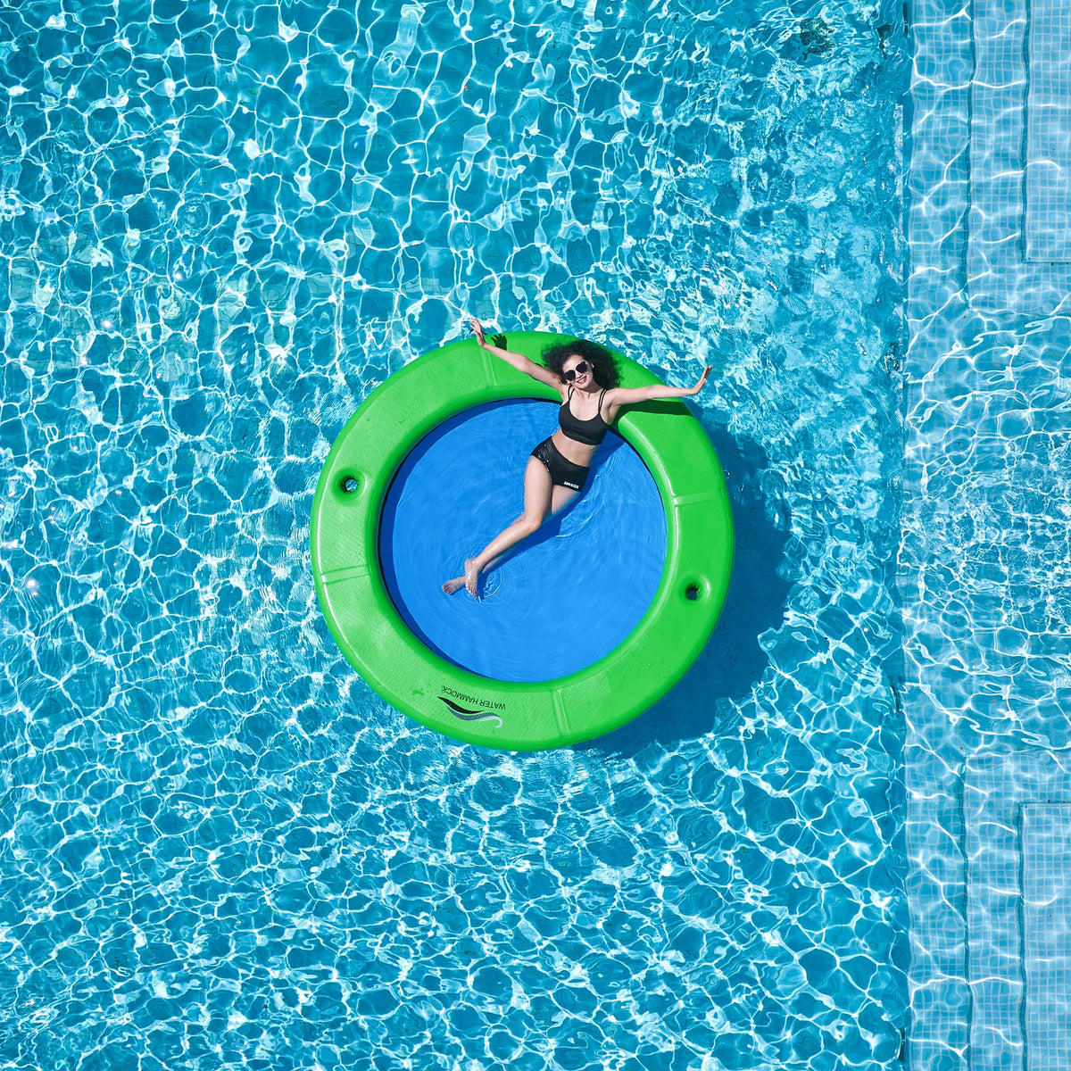 Inflatable Water Hammock with Cup Holder J221